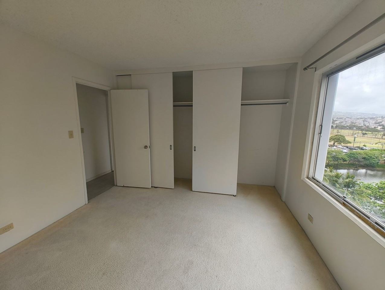 320 Ohua Ave - Photo 4 of 7