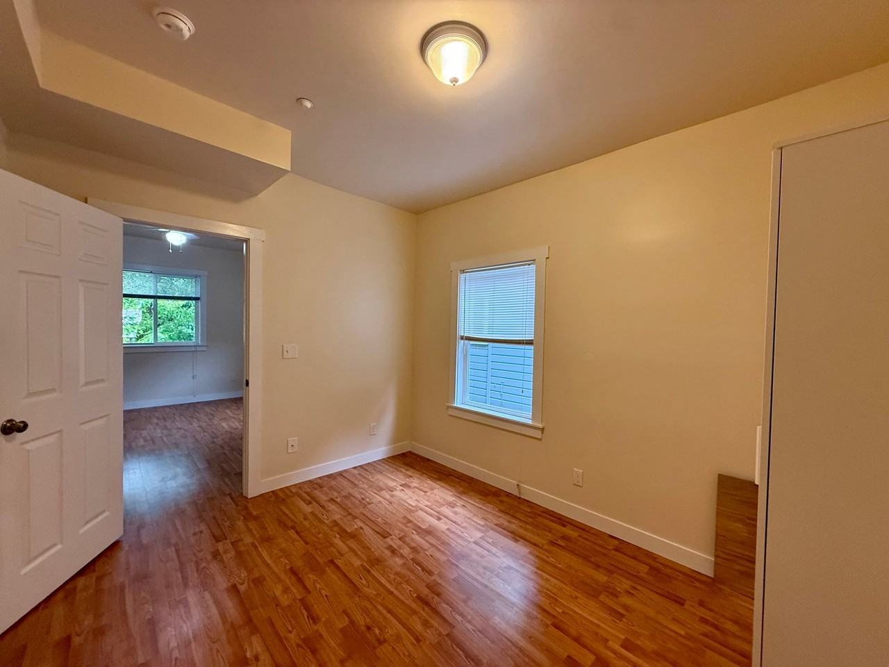 4429 Rainier Ave S - Photo 5 of 24