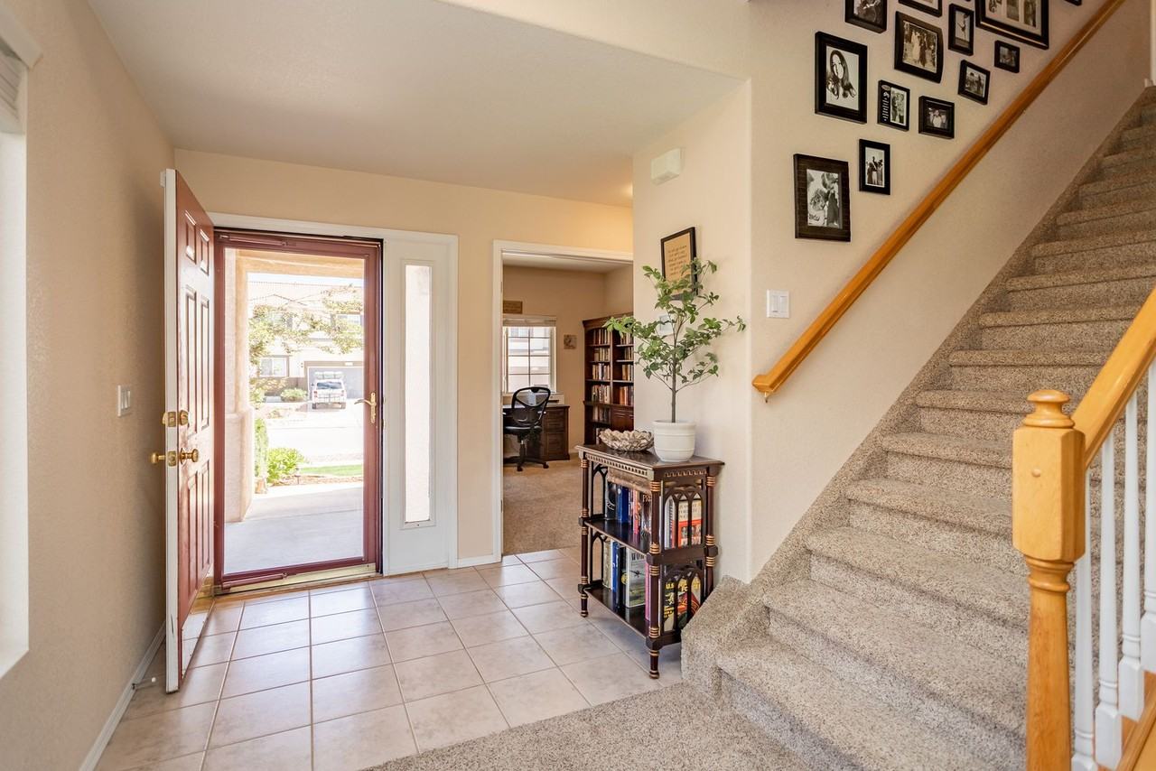 5712 Stable Ct - Photo 7 of 50