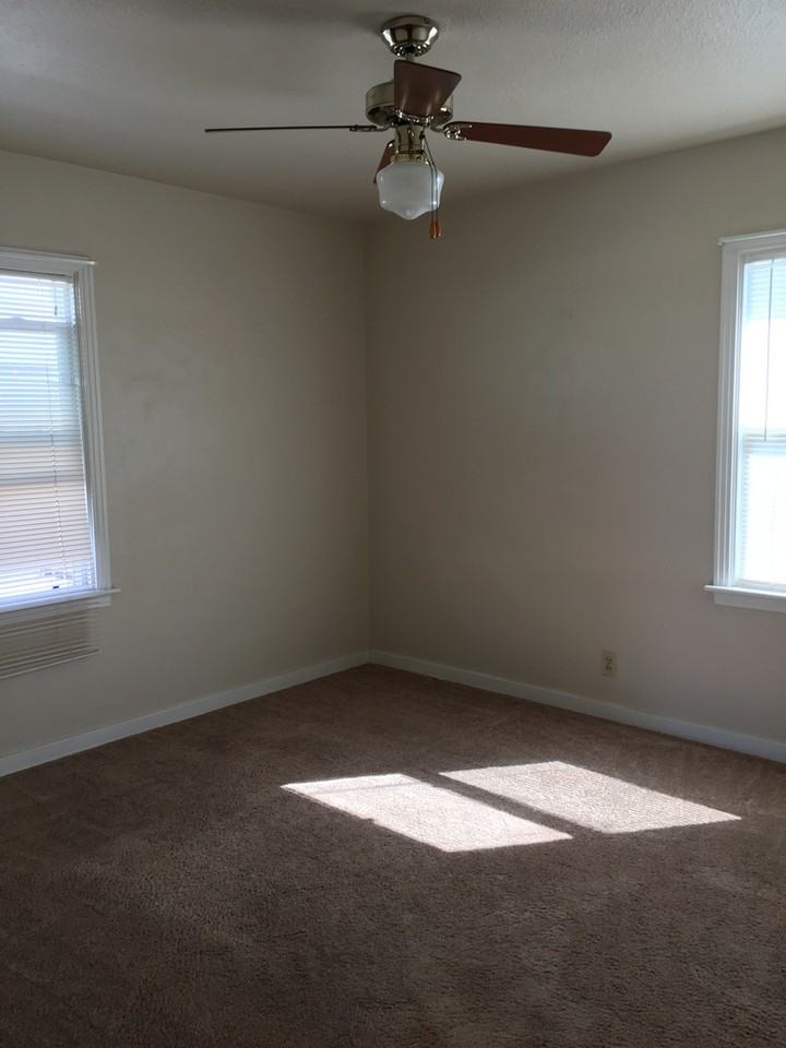 10327 Linden Rd - Photo 7 of 12