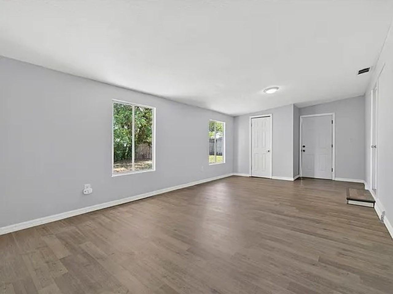 2272 Kent Rd - Photo 5 of 22