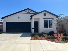 featured image of 587 Sandtrap Ln