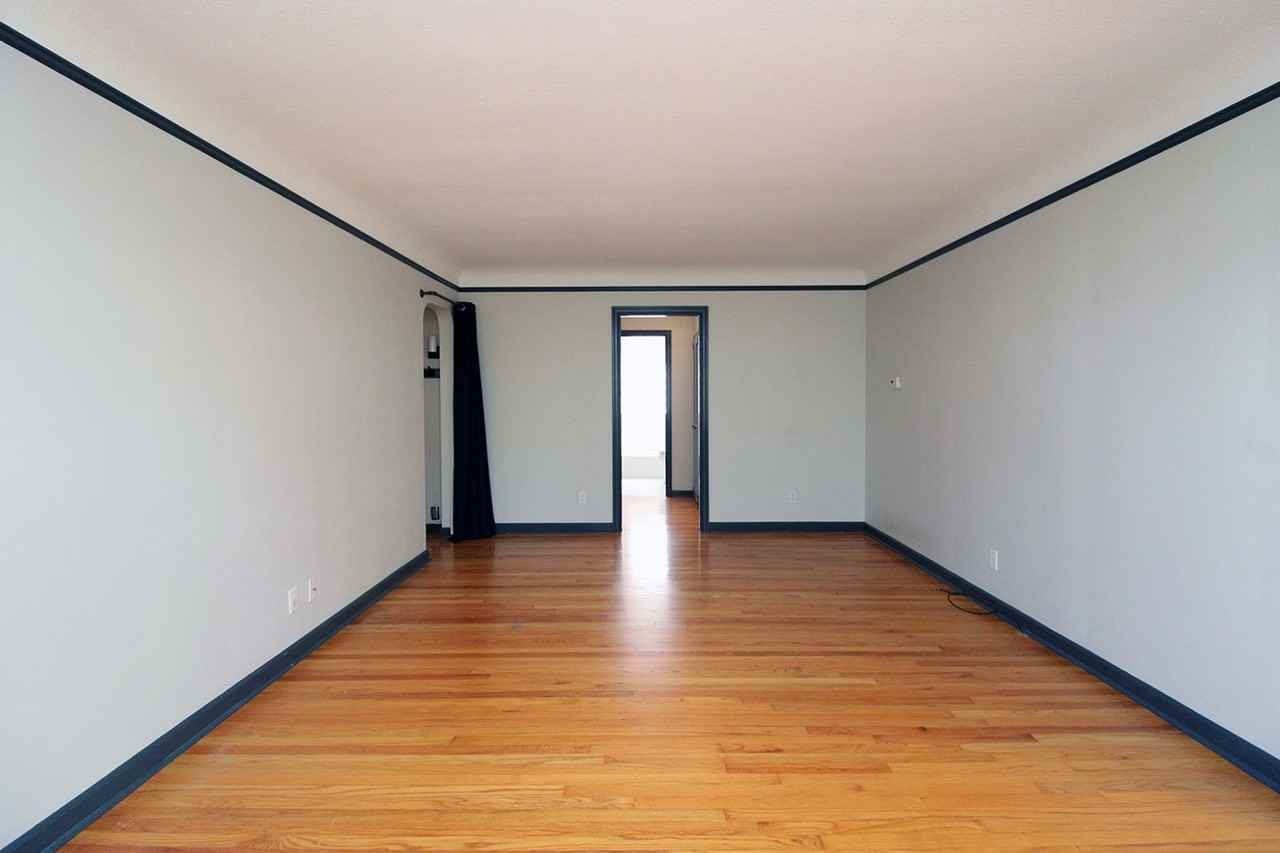 2406 Nw Overton St #5 - Photo 6 of 31