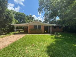 featured image of 4024 Reily Ln