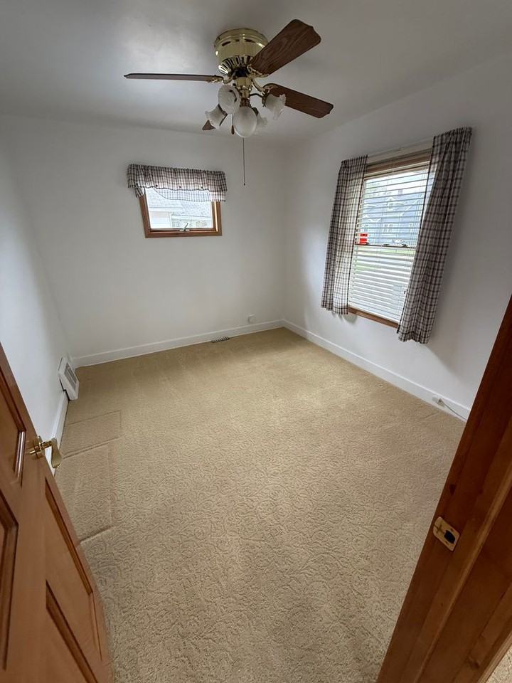 1417 Primrose Ave - Photo 6 of 12