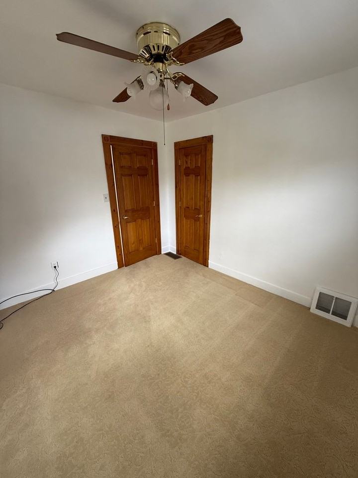 1417 Primrose Ave - Photo 7 of 12