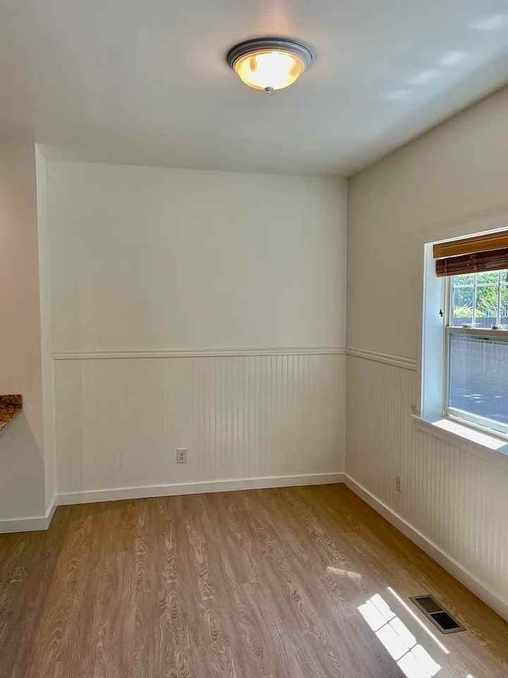 907 Bellview Ave - Photo 6 of 10