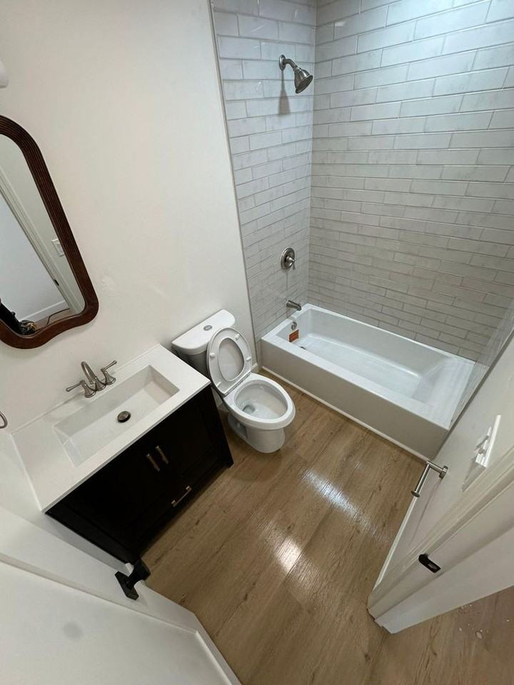 903 903 11th St-1 #1 - Photo 2 of 6