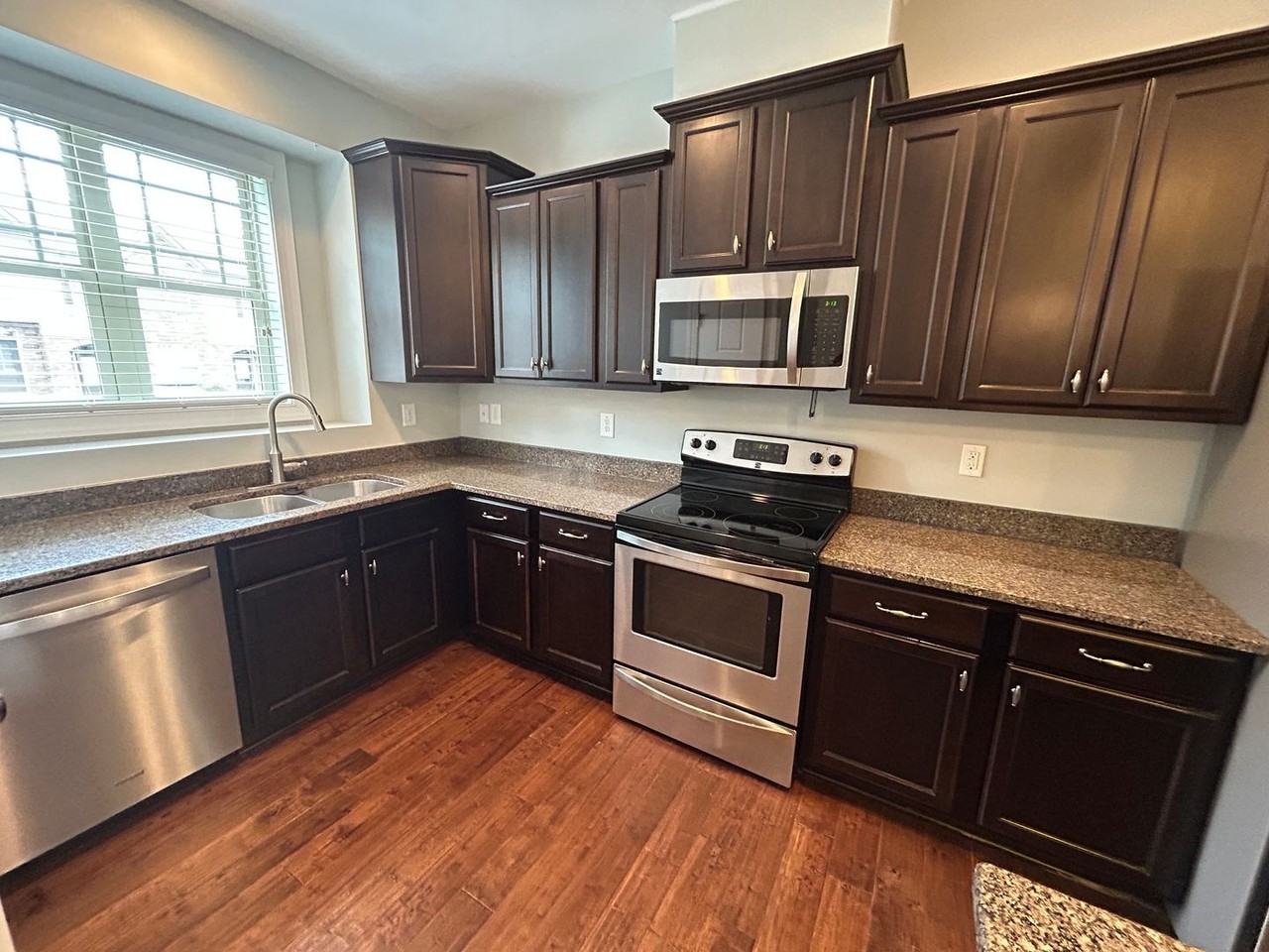 2804 Piedmont River Way - Photo 4 of 25