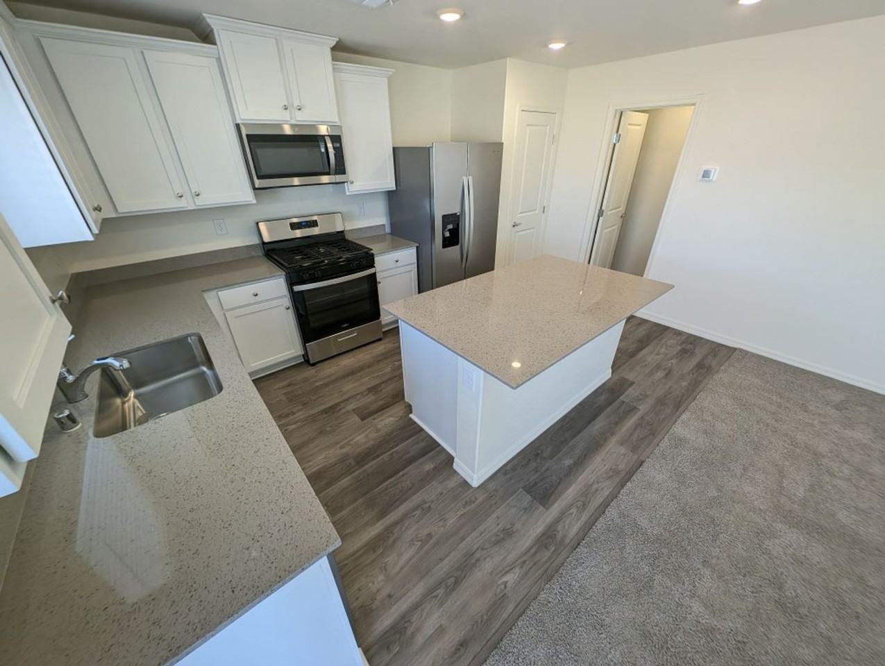 4935 Toad Lily St - Photo 6 of 23