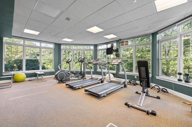 27 Commonwealth Avenue, Unit 20 - Photo 6 of 16