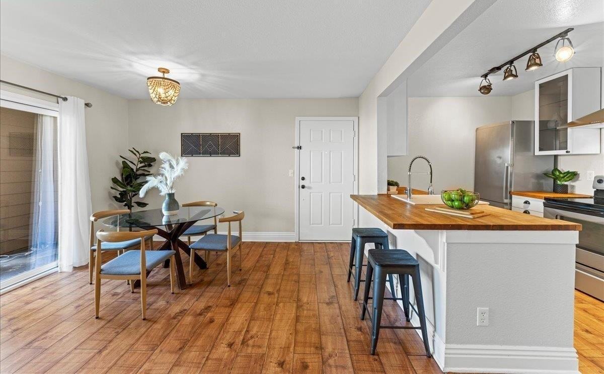 120 Reflections Drive, Unit 41 - Photo 7 of 17