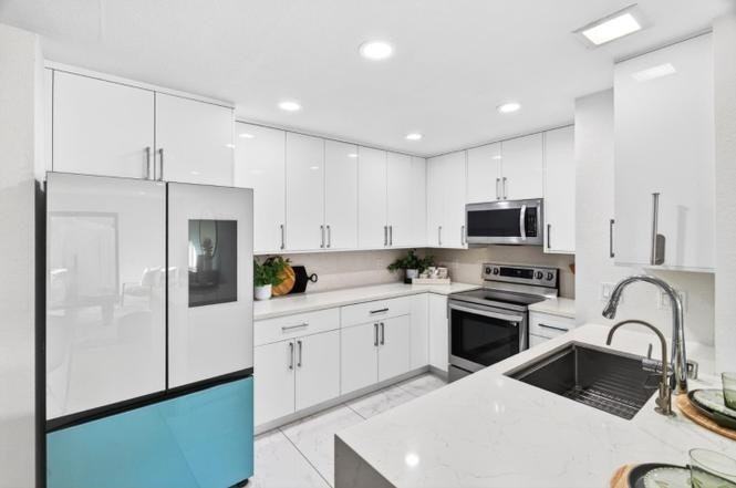 286 Hackamore Common, Unit 65 - Photo 2 of 19