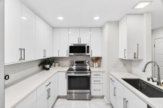 286 Hackamore Common, Unit 65 - Photo 3 of 19
