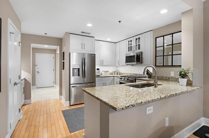 1125 Maxwell Lane, Unit 212 - Photo 3 of 19