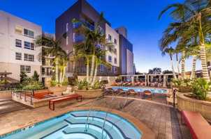 featured image of 98 N 1st St