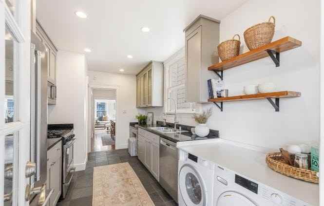 146 Beaver Street, Unit 20 - Photo 3 of 17