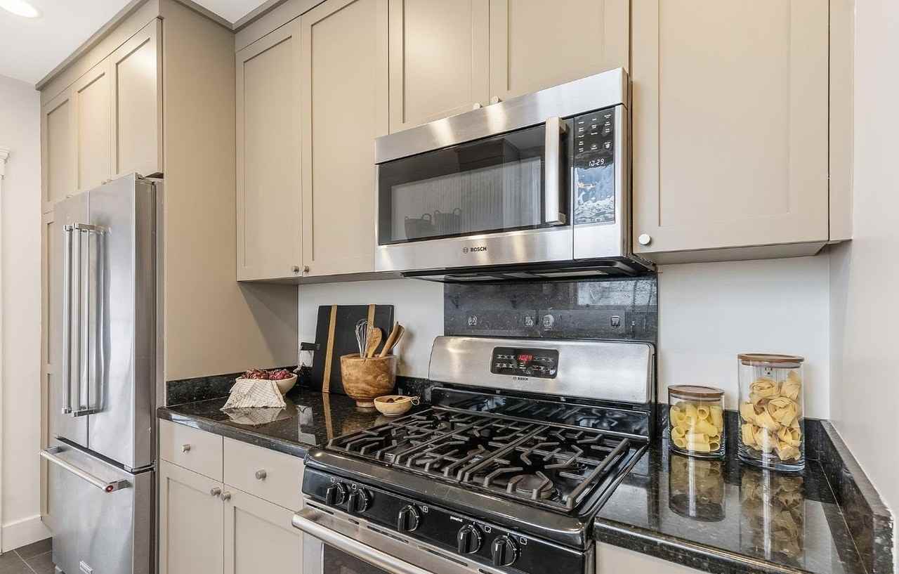 146 Beaver Street, Unit 20 - Photo 4 of 17