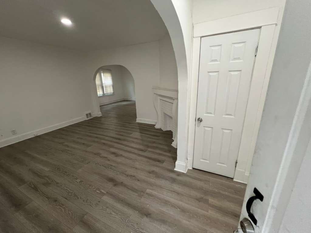 10314 Adams Avenue, Unit A (Downstairs) - Photo 3 of 11
