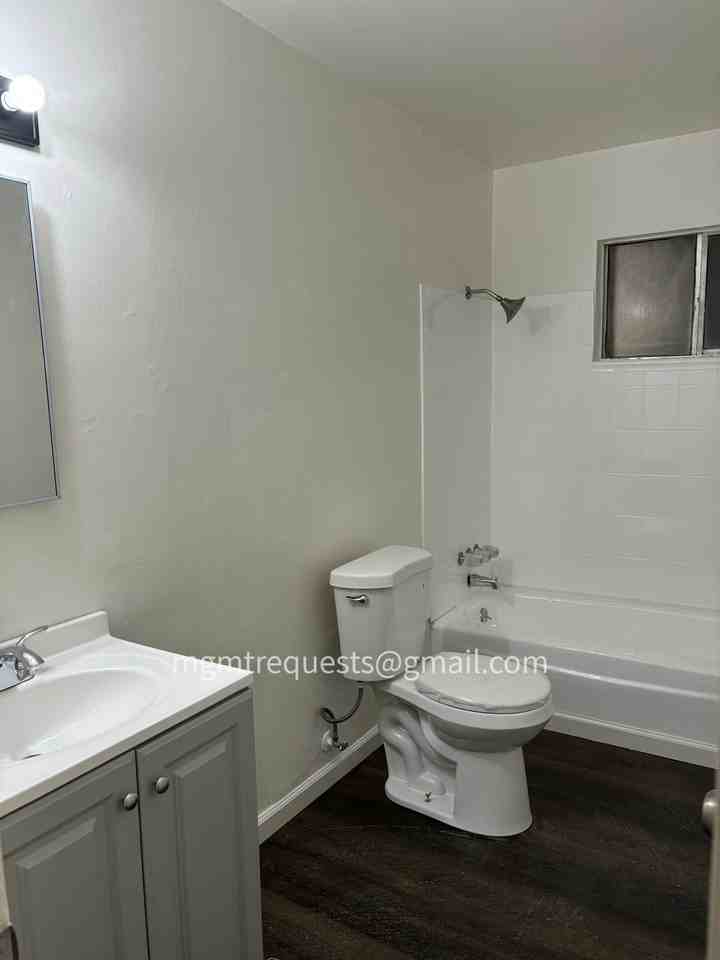 1455 Veterans Way, Unit F - Photo 7 of 7