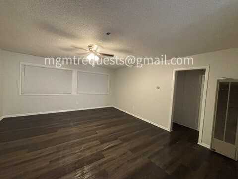 1455 Veterans Way, Unit C - Photo 4 of 15