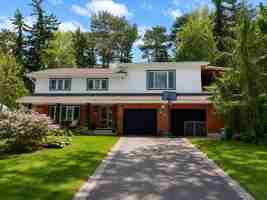 featured image of 9 Evergreen Dr