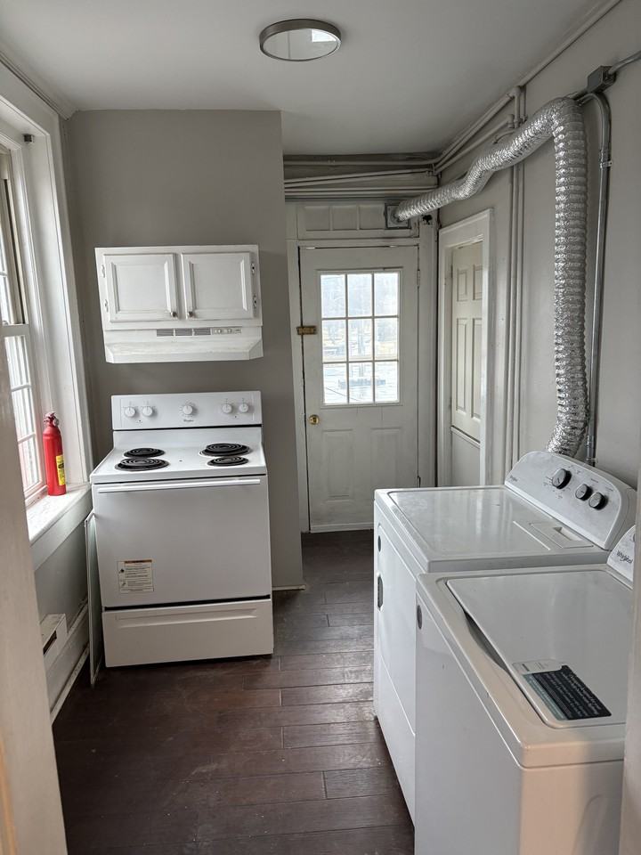 23 East Main Street - 1Apt 1 #1 - Photo 6 of 21