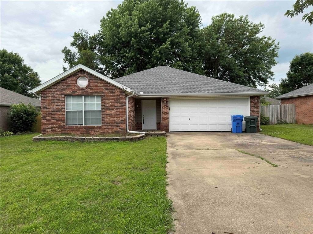 1227 S Camellia Ln