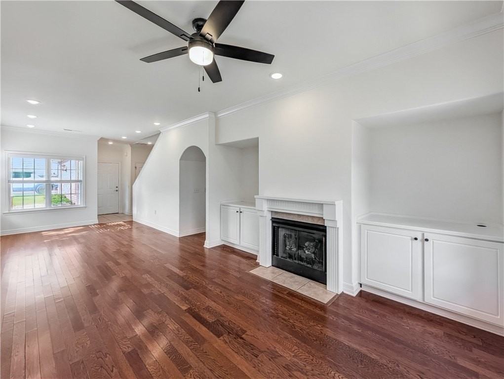 904 S Dixson St - Photo 2 of 26