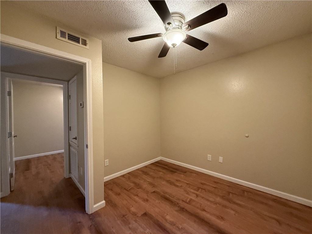 3701 W Overland Cir - Photo 6 of 9