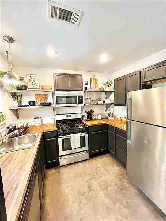721 S Dockery Ln - Photo 7 of 19