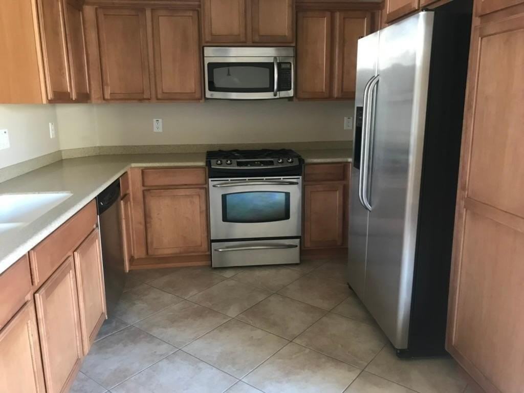 29346 N 22nd Ave - Photo 5 of 21