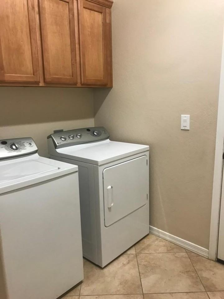 29346 N 22nd Ave - Photo 7 of 21