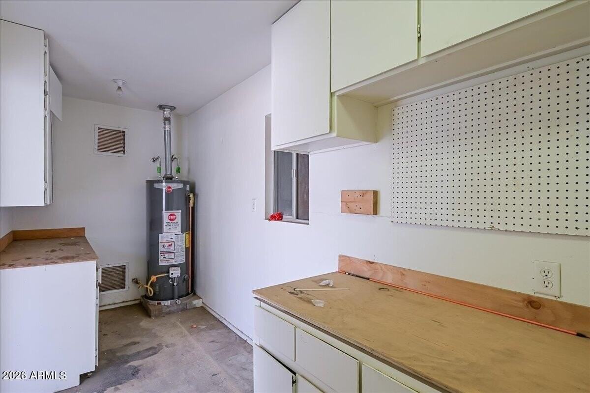 536 N Cheri Lynn Dr - Photo 5 of 30