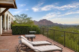 featured image of 6900 N Highlands Dr