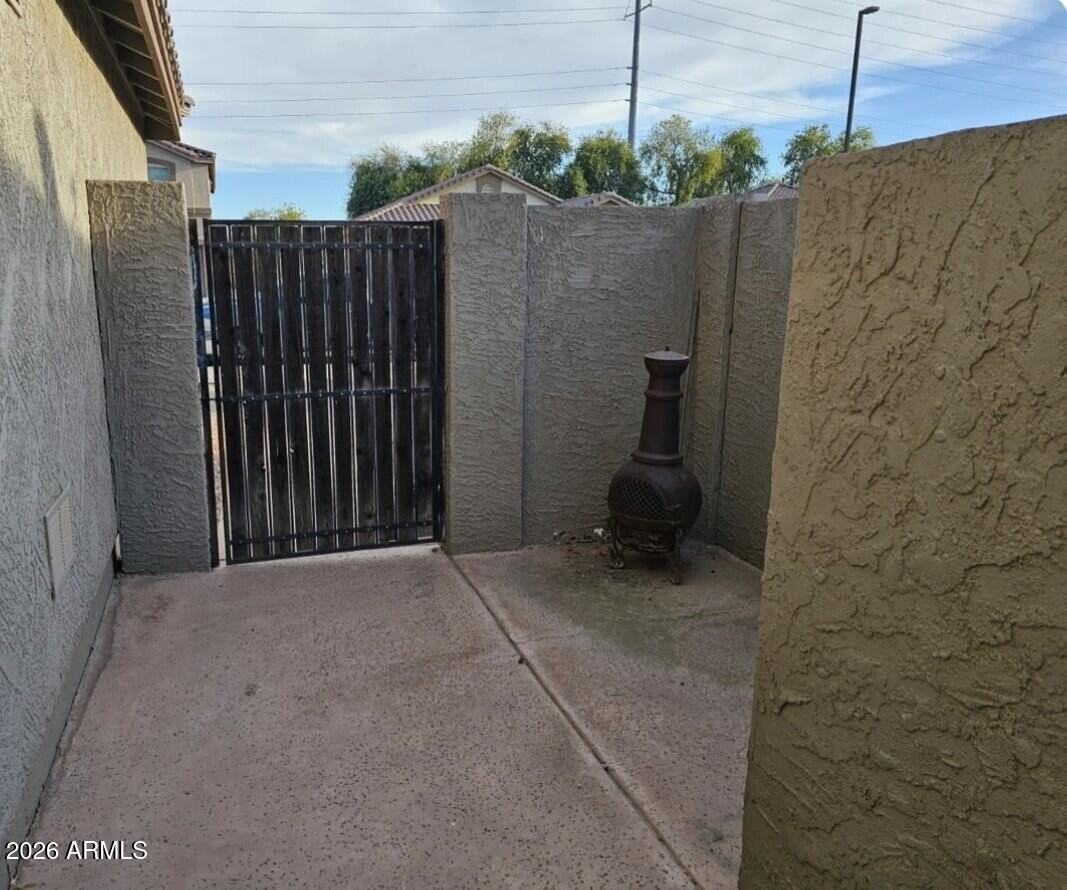 3582 E Santa Fe Ln - Photo 5 of 32