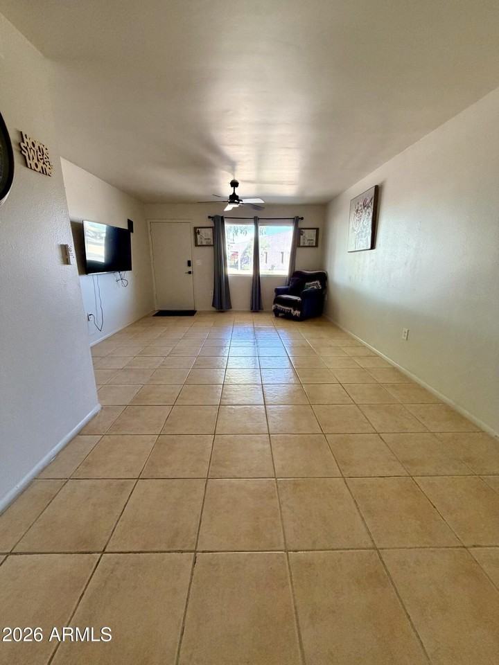 12624 N 105th Ave - Photo 3 of 15