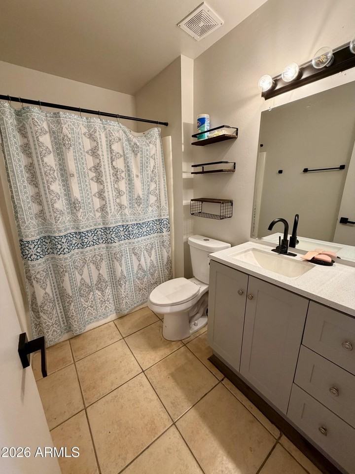 12624 N 105th Ave - Photo 6 of 15