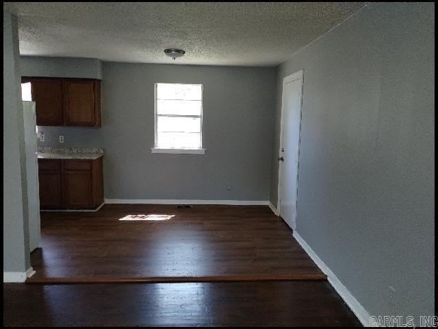 1511 Madden Rd - Photo 3 of 12