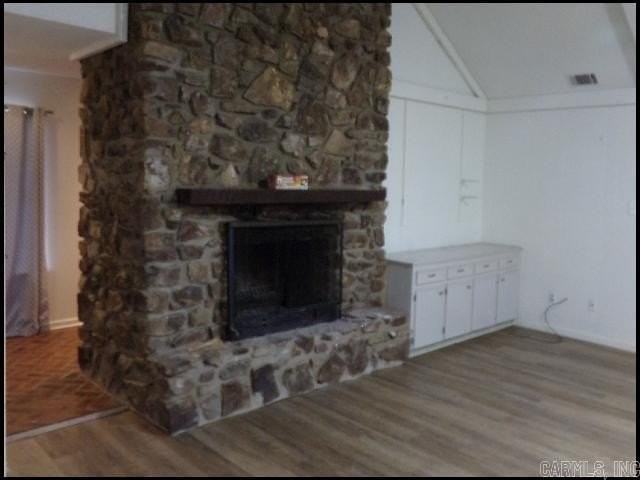 711 Mimi Ln - Photo 5 of 16