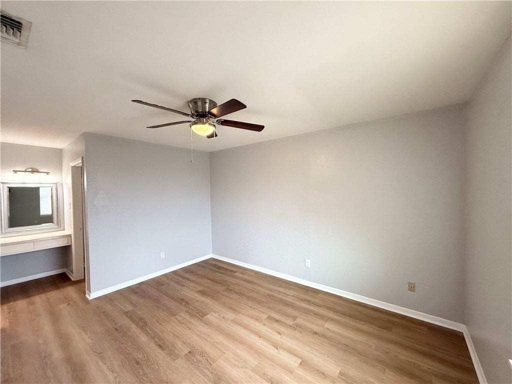 4011 Oak Bay Dr #3 - Photo 6 of 12