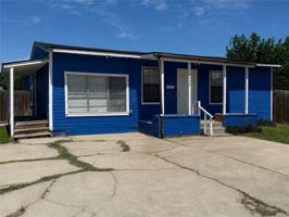 featured image of 1722 Trenton Dr