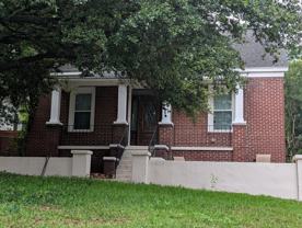 1620A Catawba St #1 - Photo 1 of 1