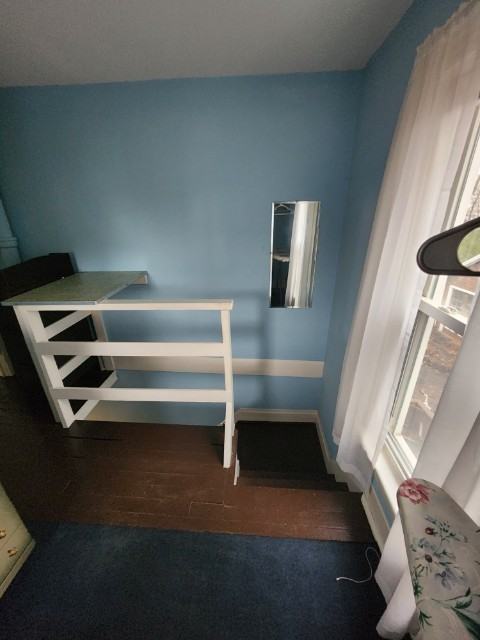 98 1/2 Temple St #98-1-2 - Photo 3 of 6
