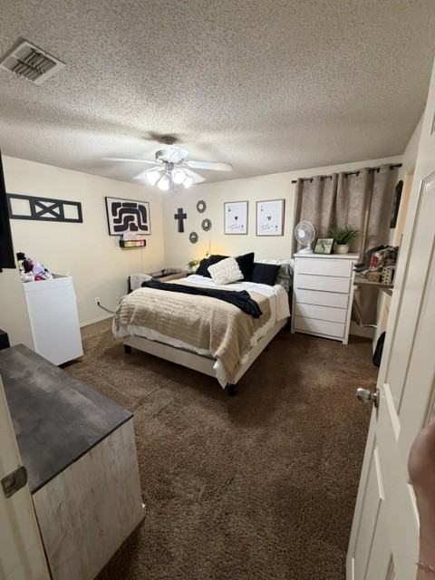 3214 111th St #B - Photo 4 of 8