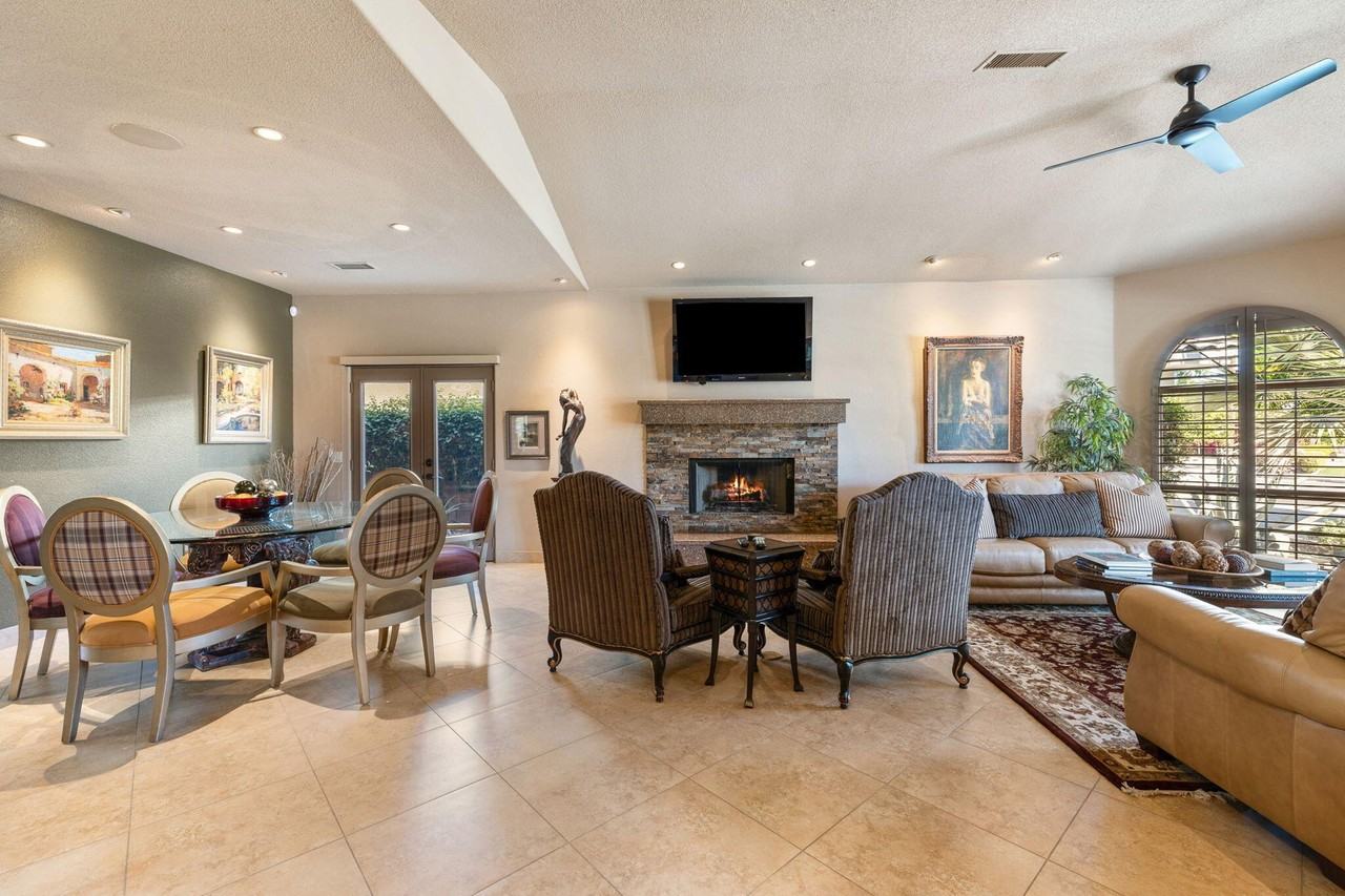 44401 Kings Canyon Ln - Photo 4 of 45