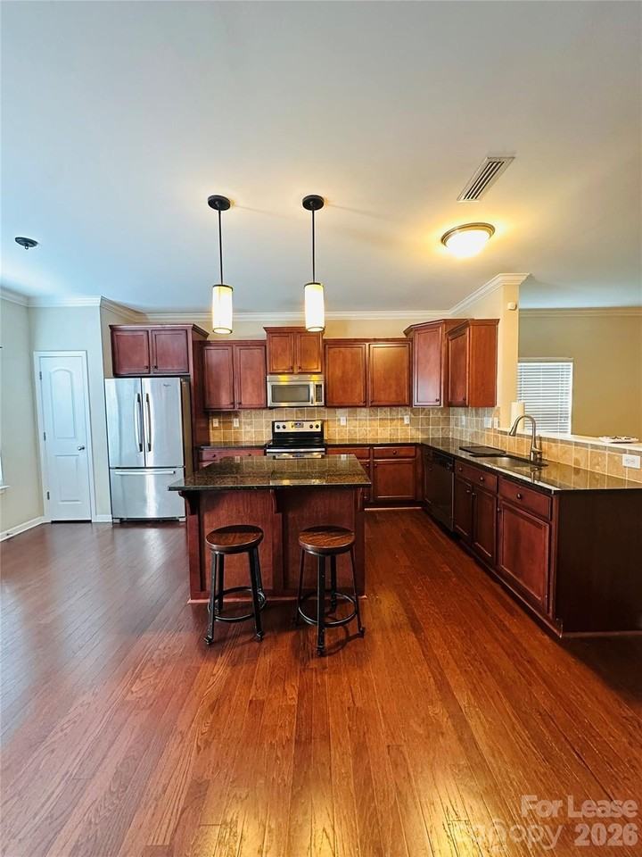 9704 Hanberry Blvd - Photo 2 of 11