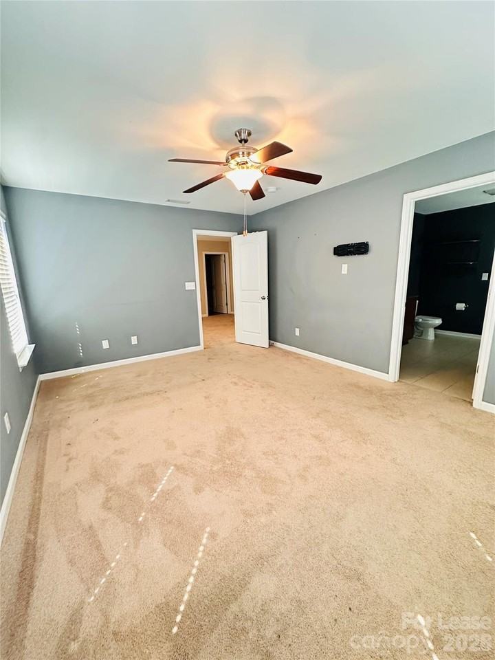 9704 Hanberry Blvd - Photo 6 of 11