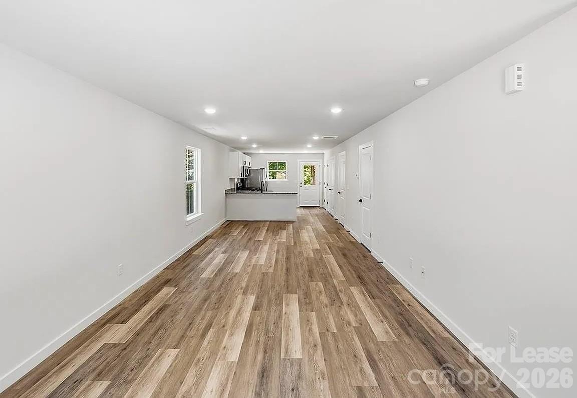 259/261 Vanderbilt Road - Photo 4 of 30