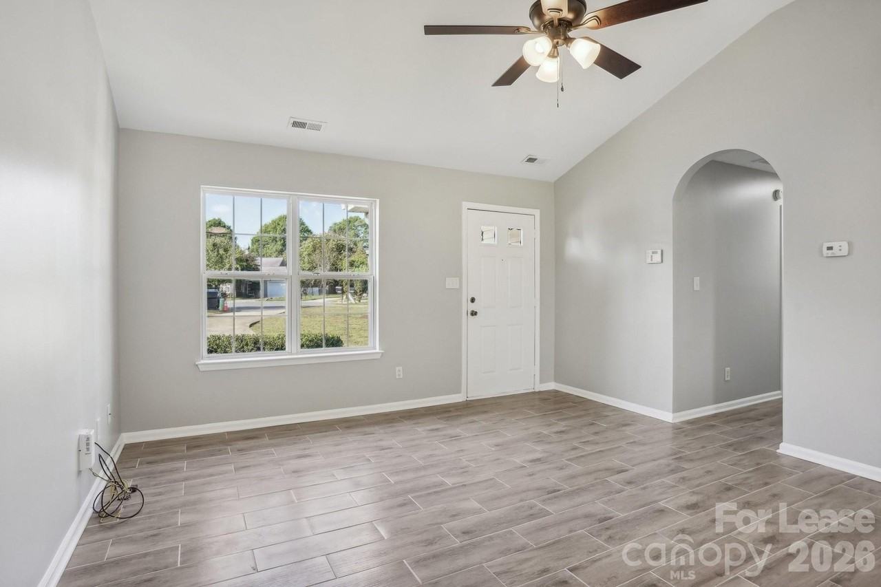 6834 Flaxseed Ln - Photo 6 of 26